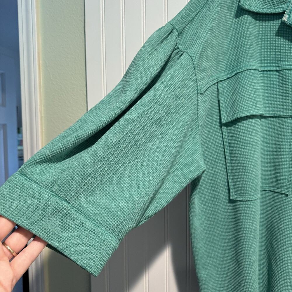 Oddy Green Waffle Knit Shacket Plus Size 2X/3X - Picture 2 of 6